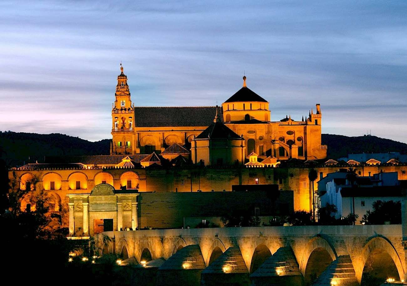 De la Mezquita a la Judería: un paseo por mil años de historia en Córdoba